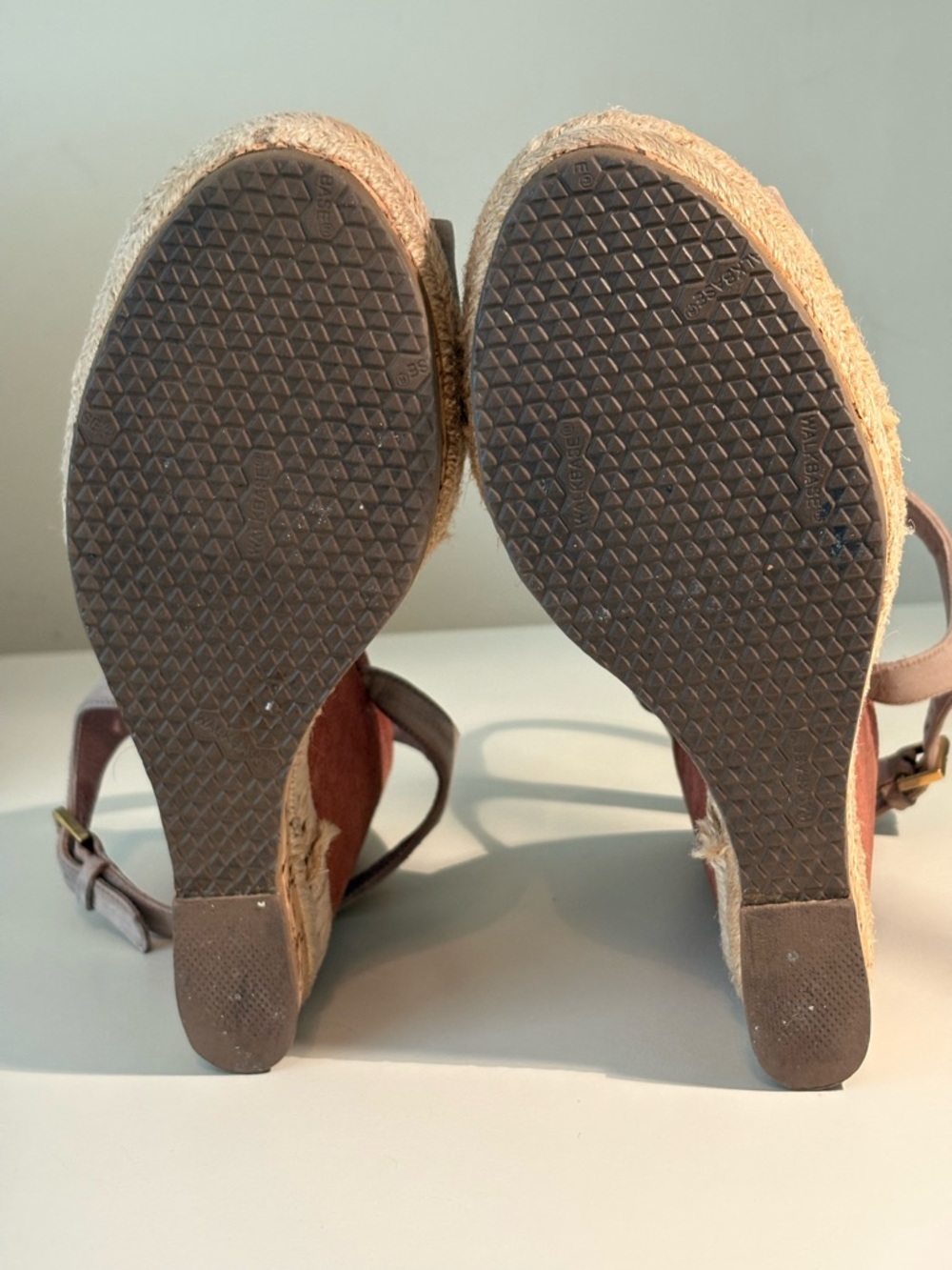 Gucci Dusty Pink Suede GG Wedge Espadrille Sandals 37.5 - Picture 10 of 12